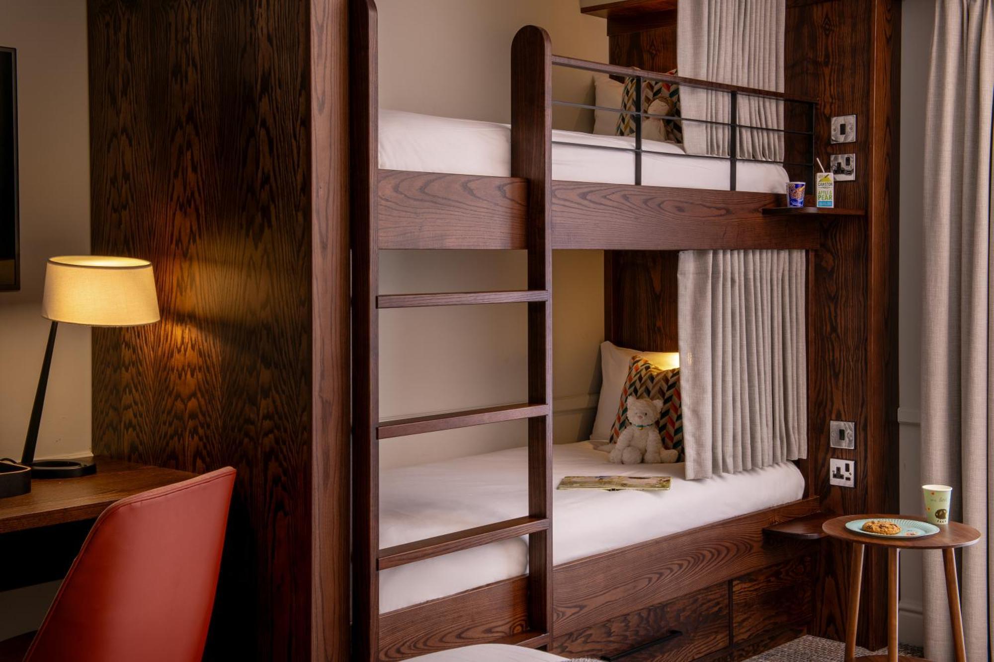 Thorpe Park Hotel And Spa Leeds  Eksteriør bilde