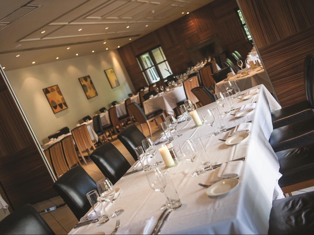 Thorpe Park Hotel And Spa Leeds  Eksteriør bilde