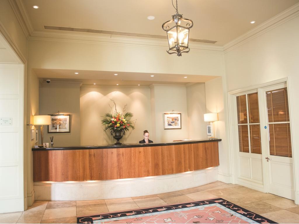 Thorpe Park Hotel And Spa Leeds  Eksteriør bilde